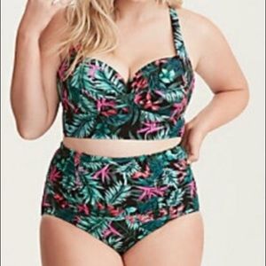 Torrid Twist front palm print bikini high waist 4X
